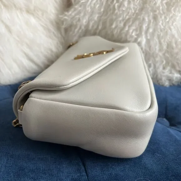 Yves Saint Laurent White Leather Chain Bag - Picture 7 of 10